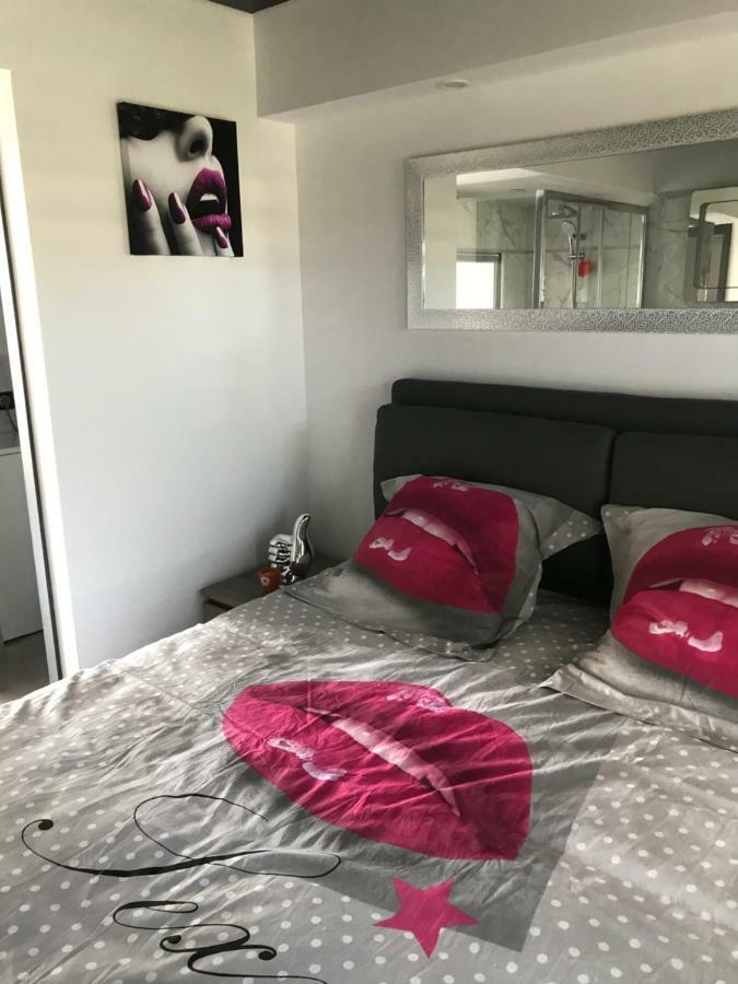 Quartier Naturiste Colline 4 *